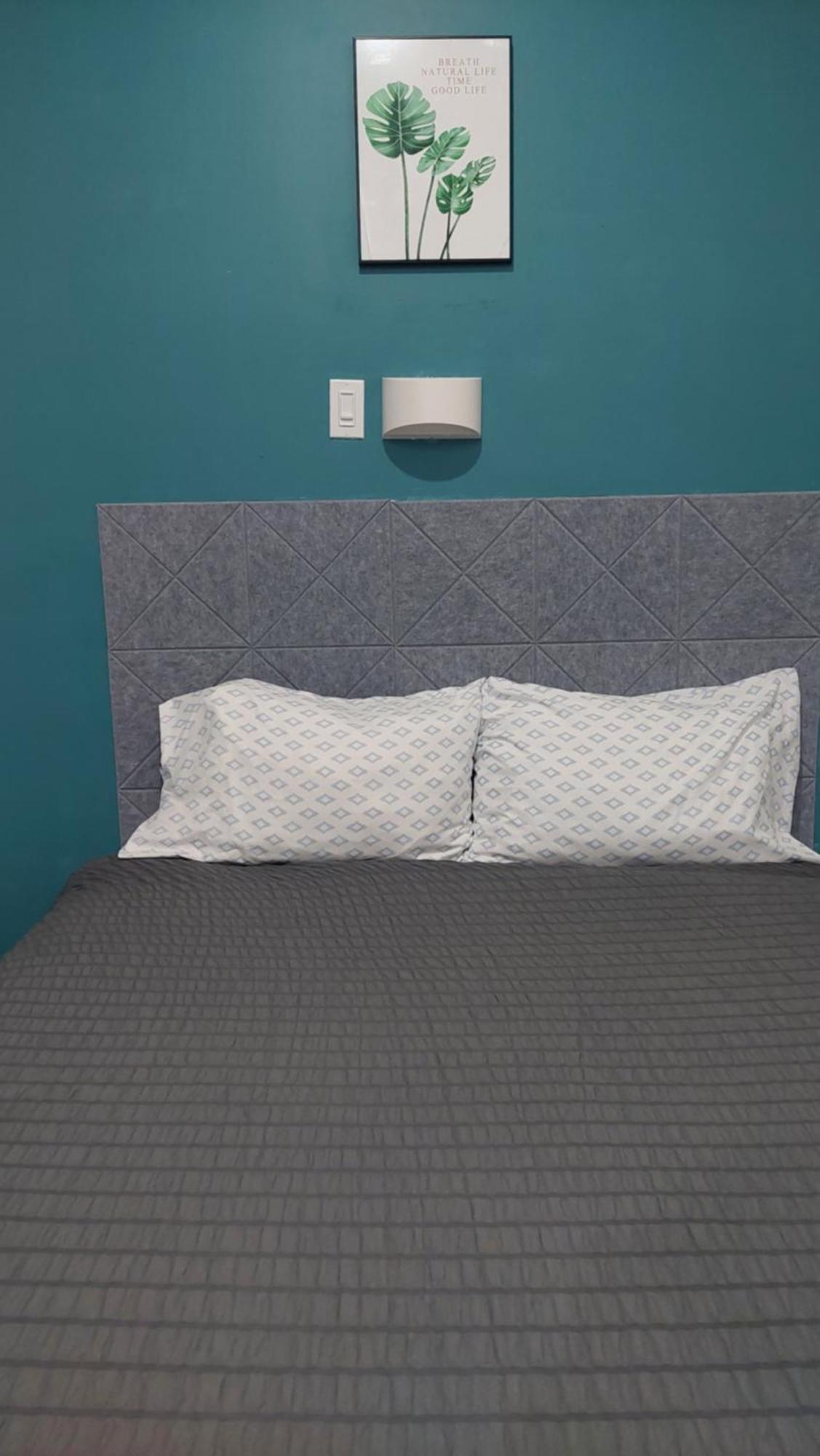 Apd Hotel Монреал Екстериор снимка