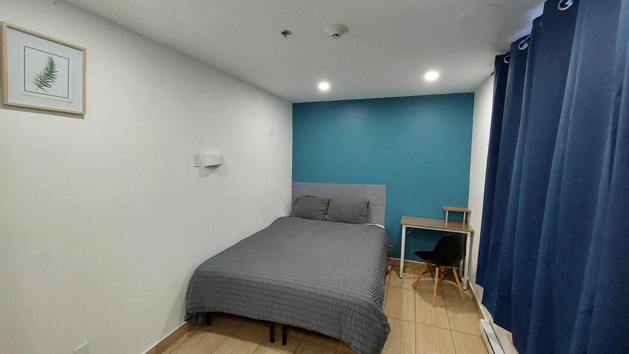 Apd Hotel Монреал Екстериор снимка
